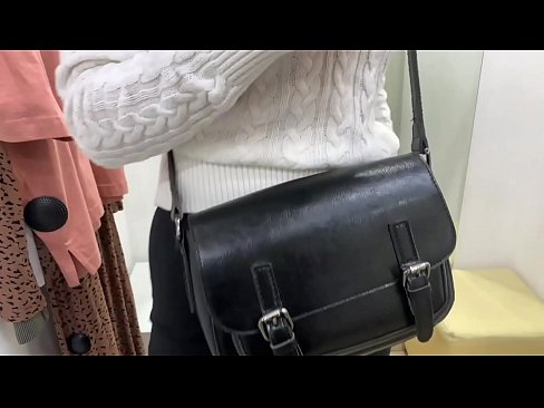 ❤️ Nuoren nartun FeralBerryn julkinen itsetyydytys dildolla sovituskopissa ❤️ Anaalivideo at porn fi.hqpornvideos.ru ❌️❤